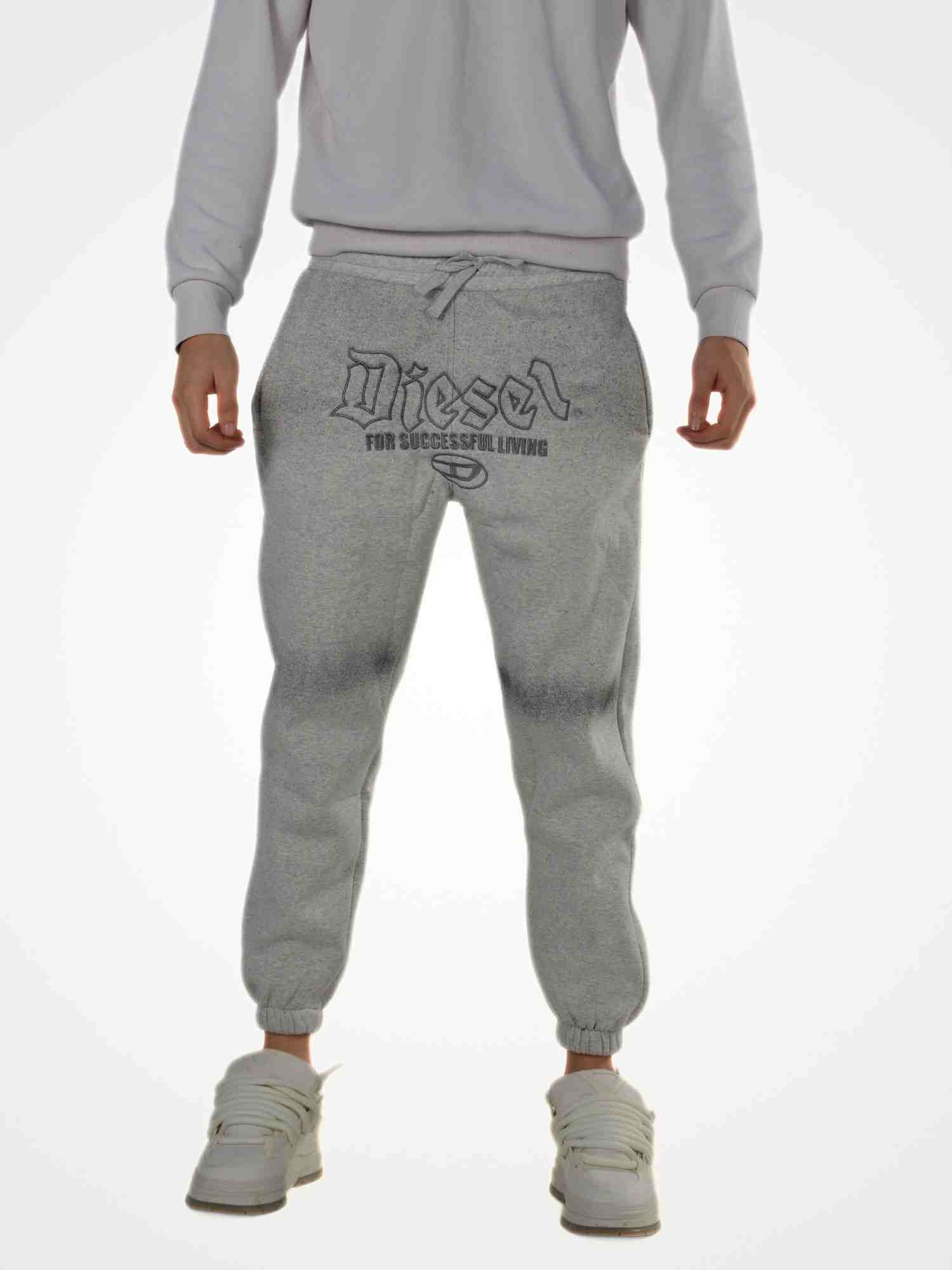 Pirooche Joggers – Graphic Street Statement