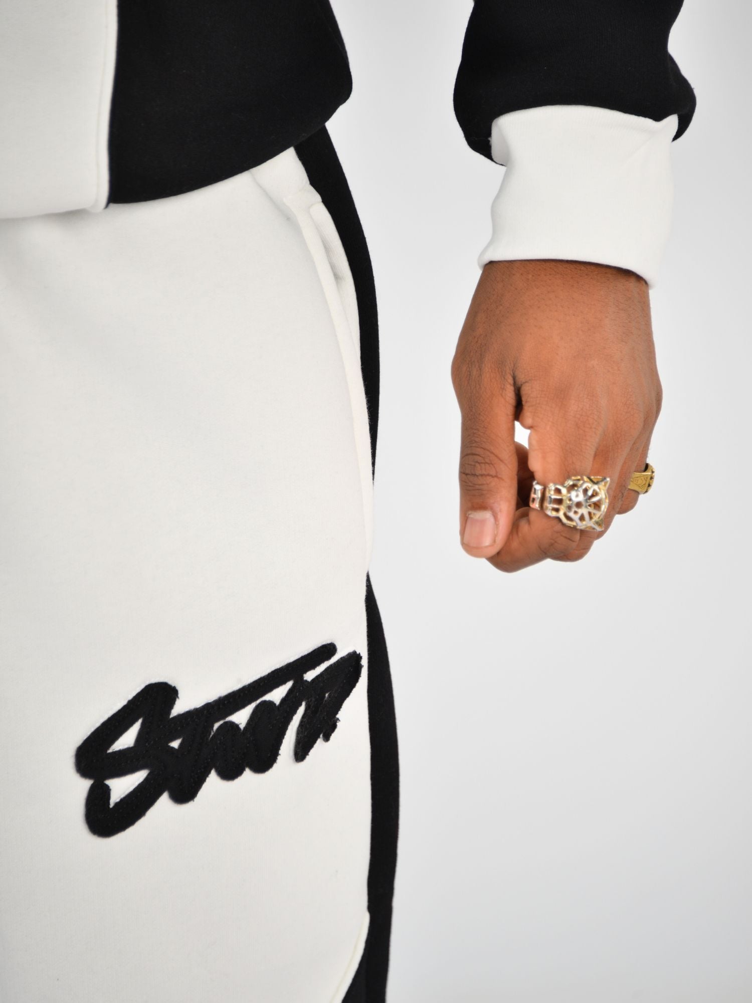 White Noise Set – Ensemble Hoodie & Jogger