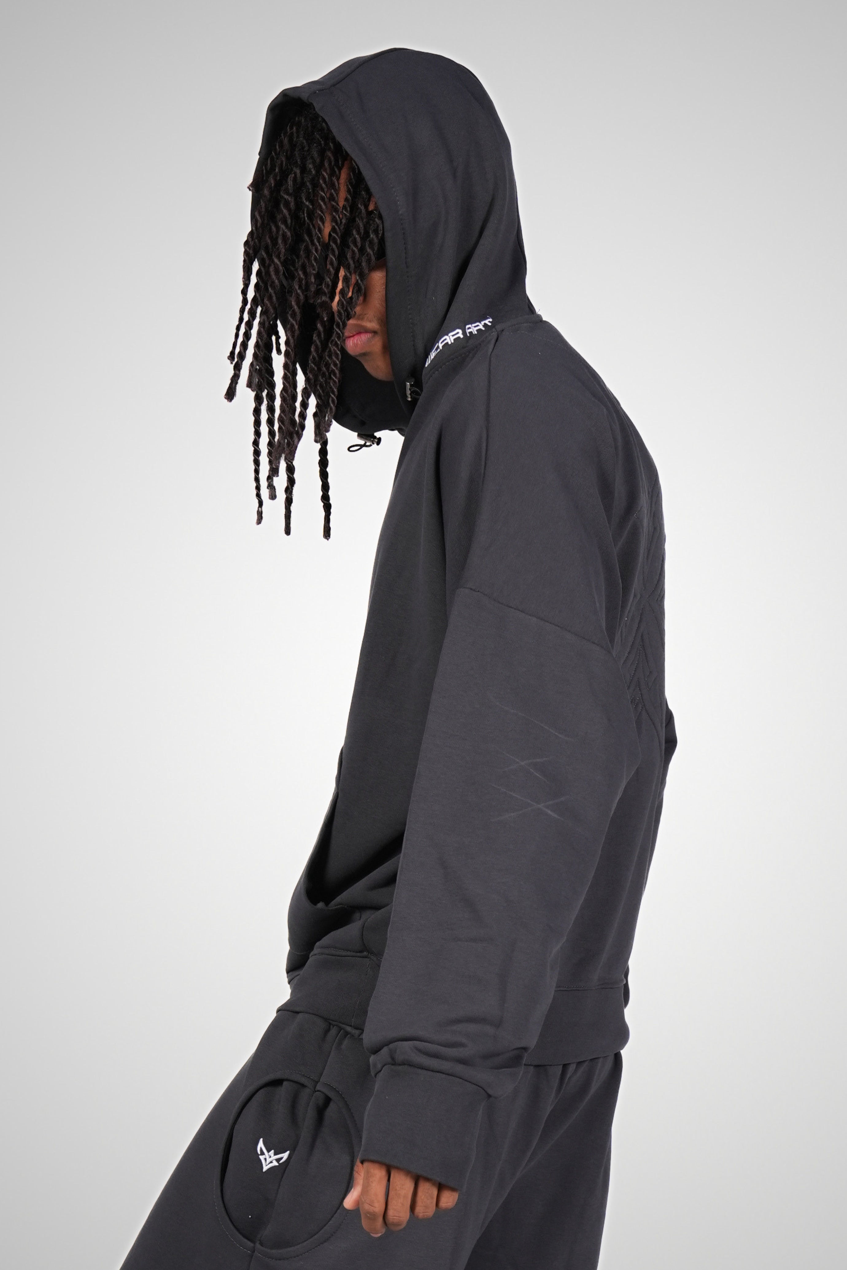 PIROOCHE — NOIR SIGNAL SET