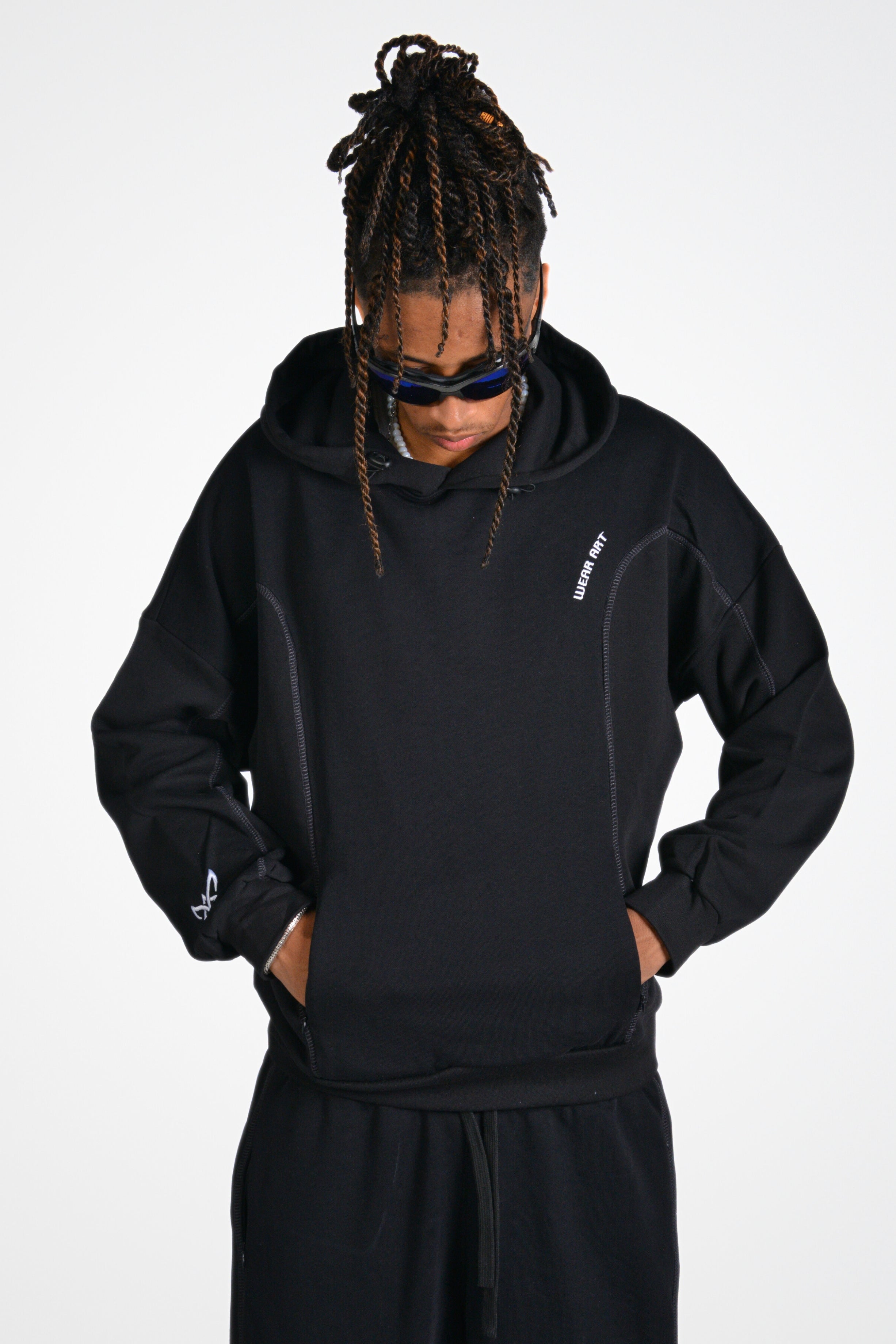 Pirooche Structured Hoodie – Minimal Street Essential