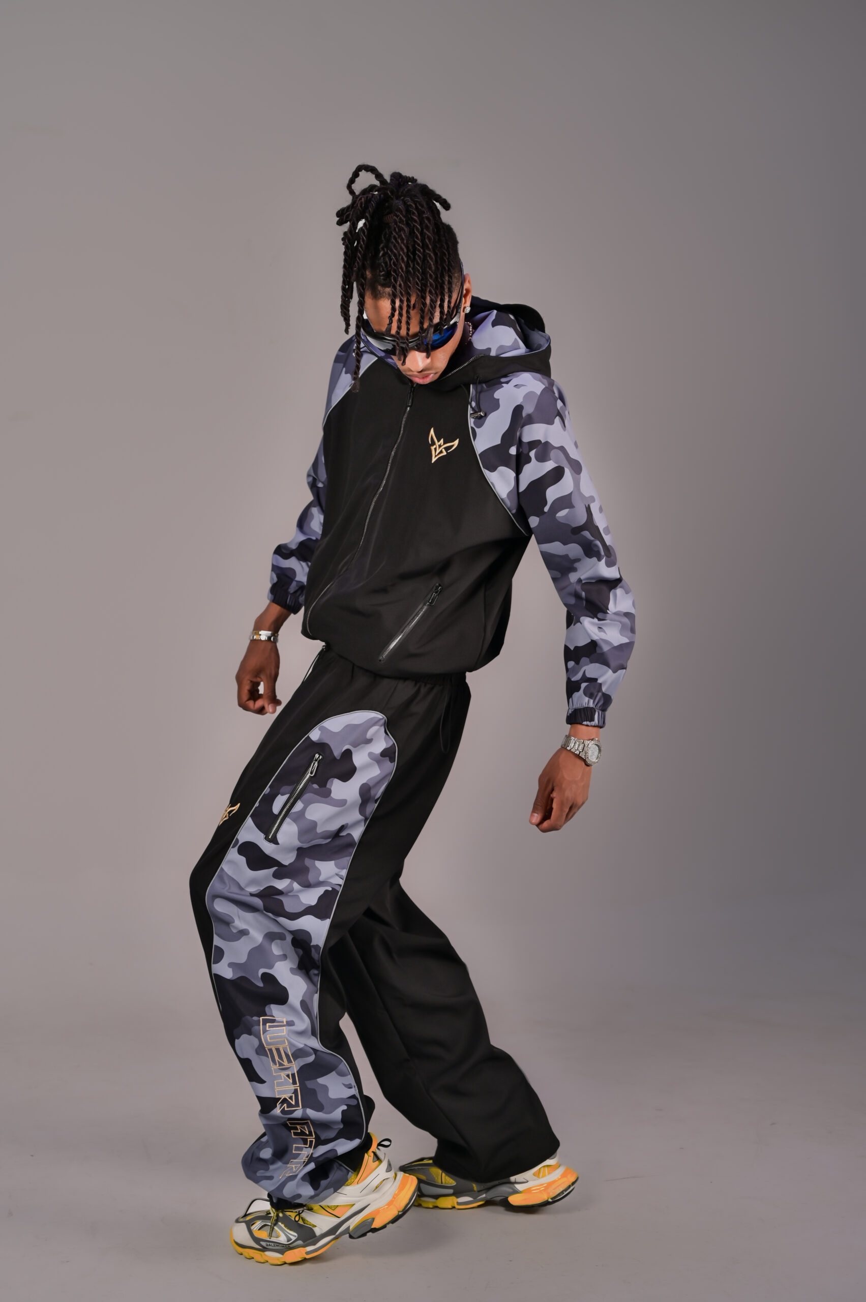 MILITARY CAMO