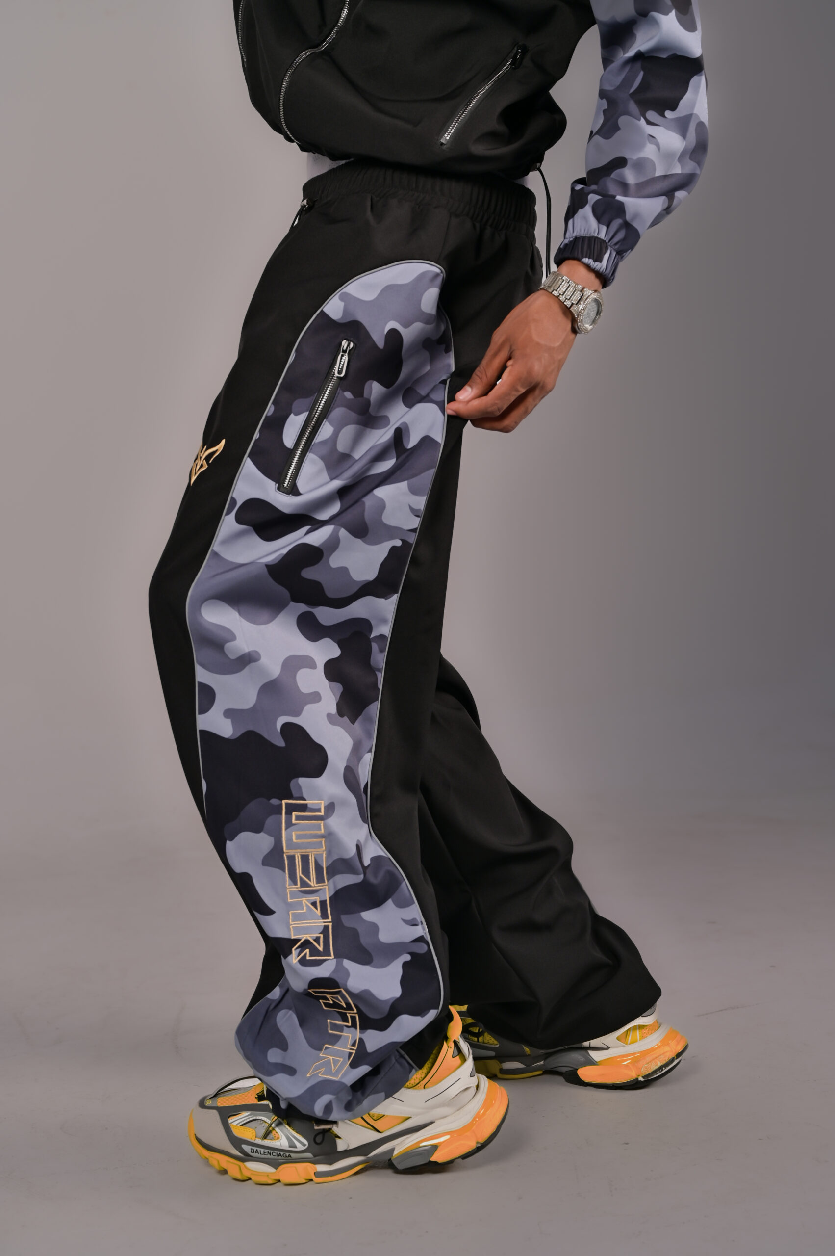 MILITARY CAMO