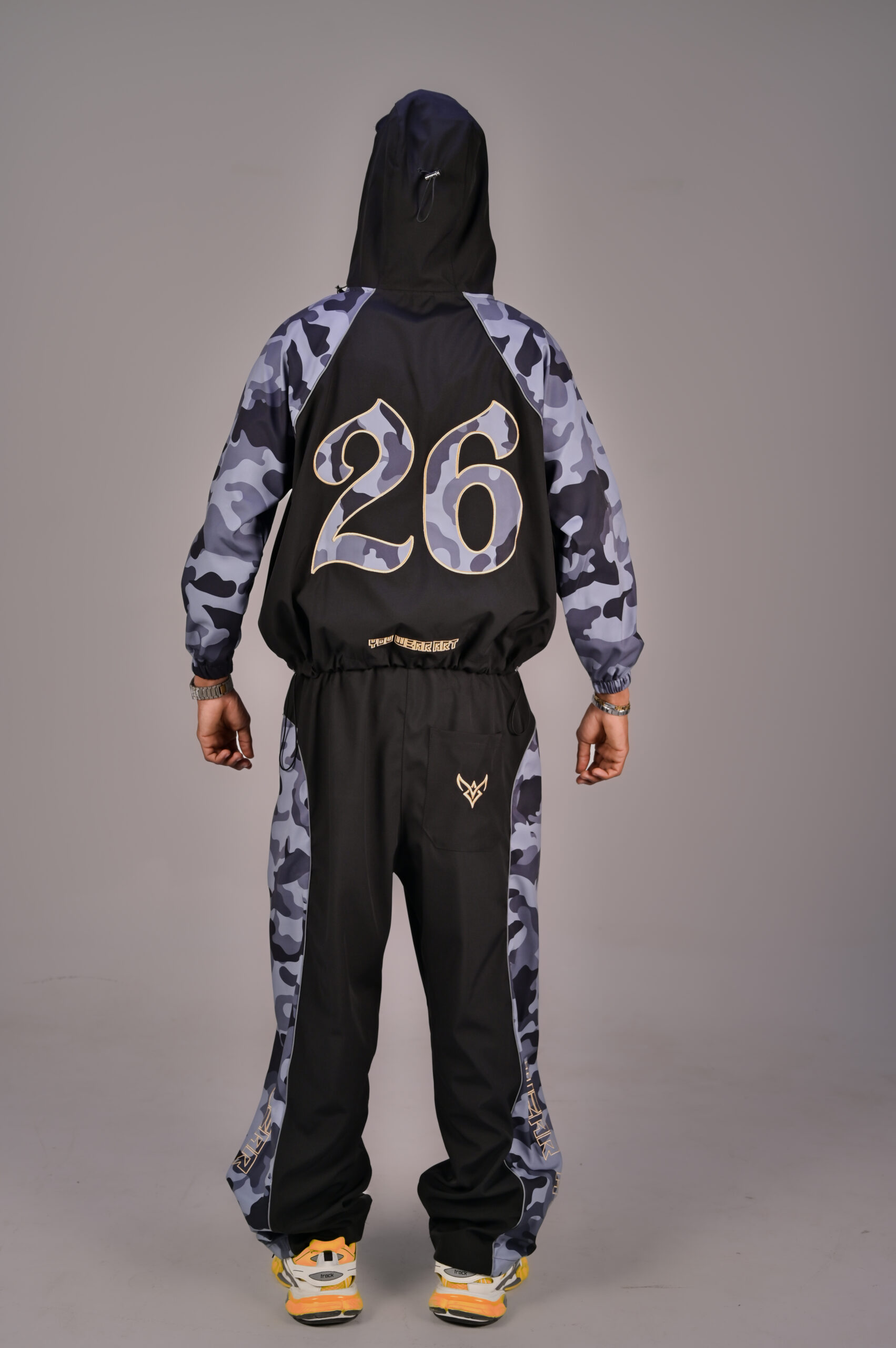 MILITARY CAMO
